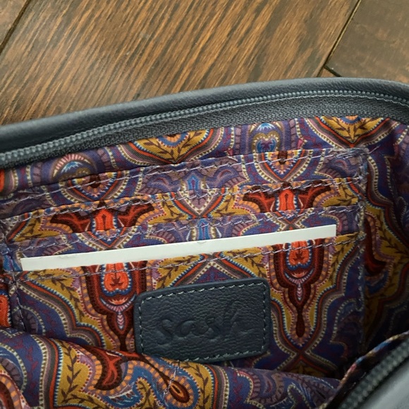 Sash Crossbody Sling Bag in Denim Blue 100% Leather - Picture 7 of 9